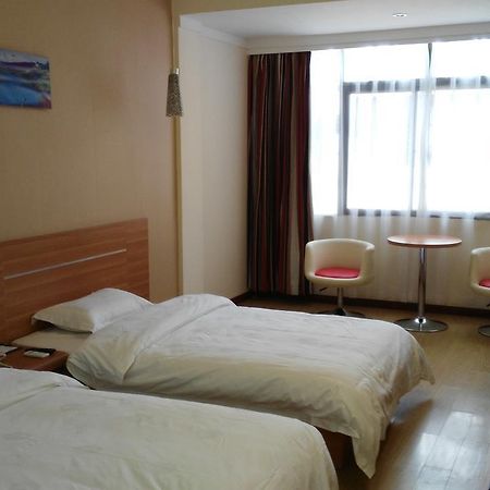 Thank Inn Chain Hotel Henan Xinyang Train Station Gongqu Road Bagian luar foto