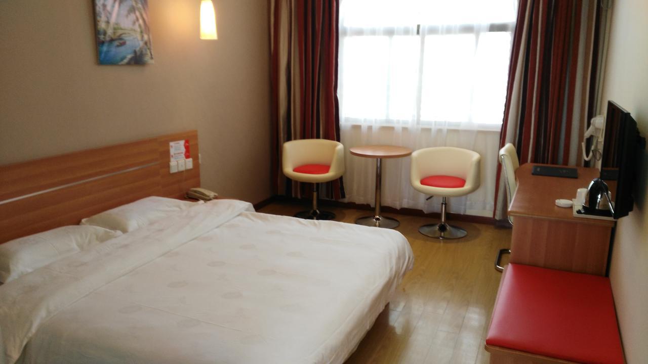 Thank Inn Chain Hotel Henan Xinyang Train Station Gongqu Road Bagian luar foto